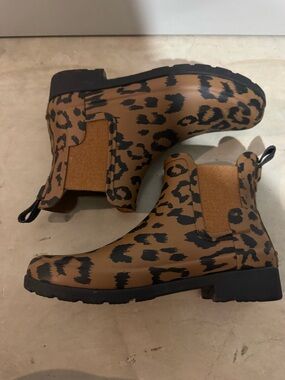 Hunter Leopard Print Refined Chelsea Rain Boots Sz 6 Brown & Black